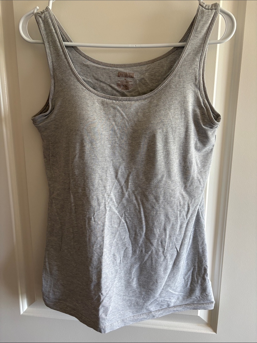 Duluth trading company gray Scoop Neck Women's Tank Top